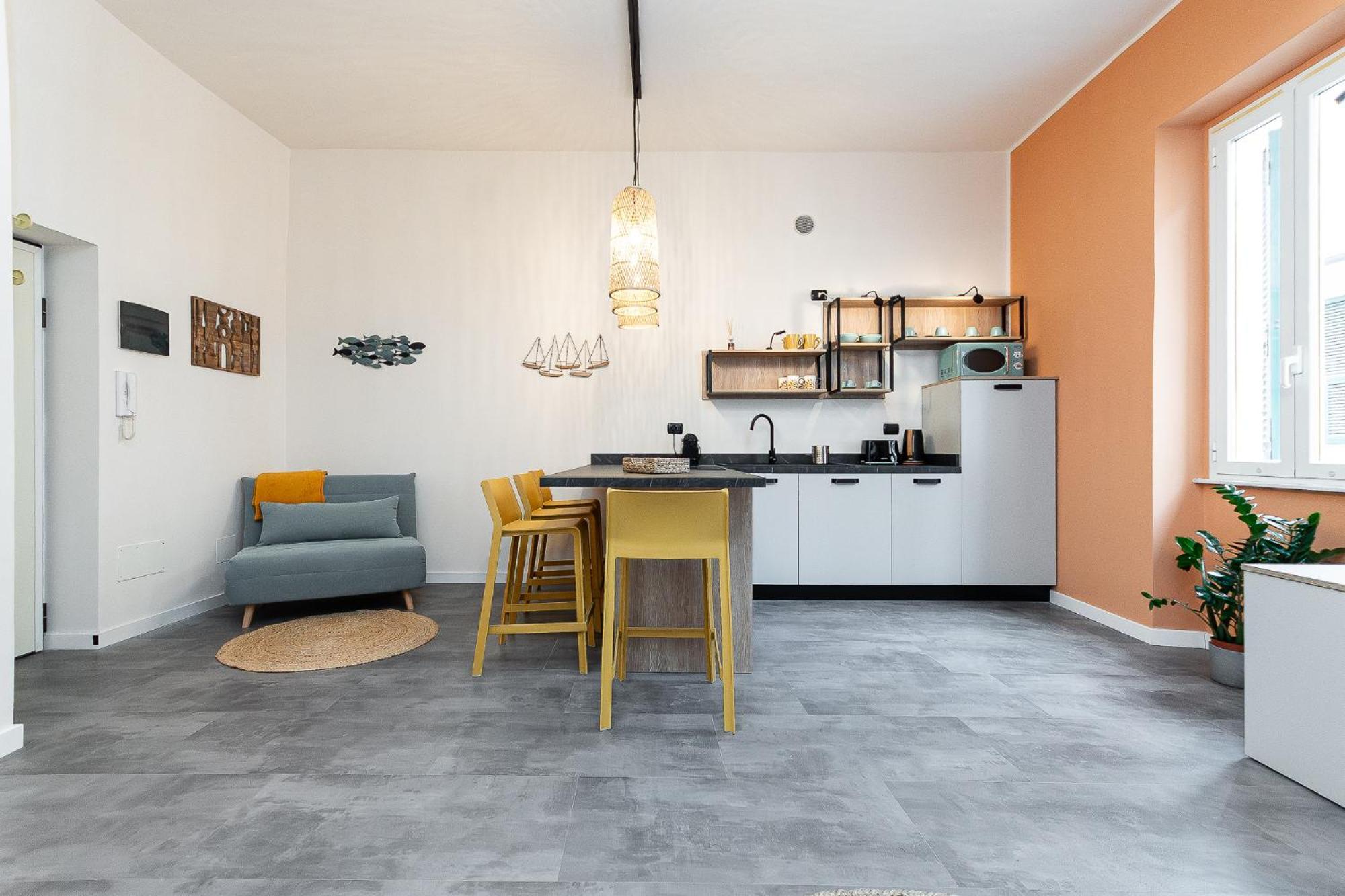 Loano Centro Storico Appartamento Loft Con Parcheggioprivatogratuito Bagian luar foto